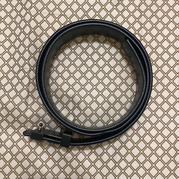 Louis Vuitton belt men - Picture 5 of 9